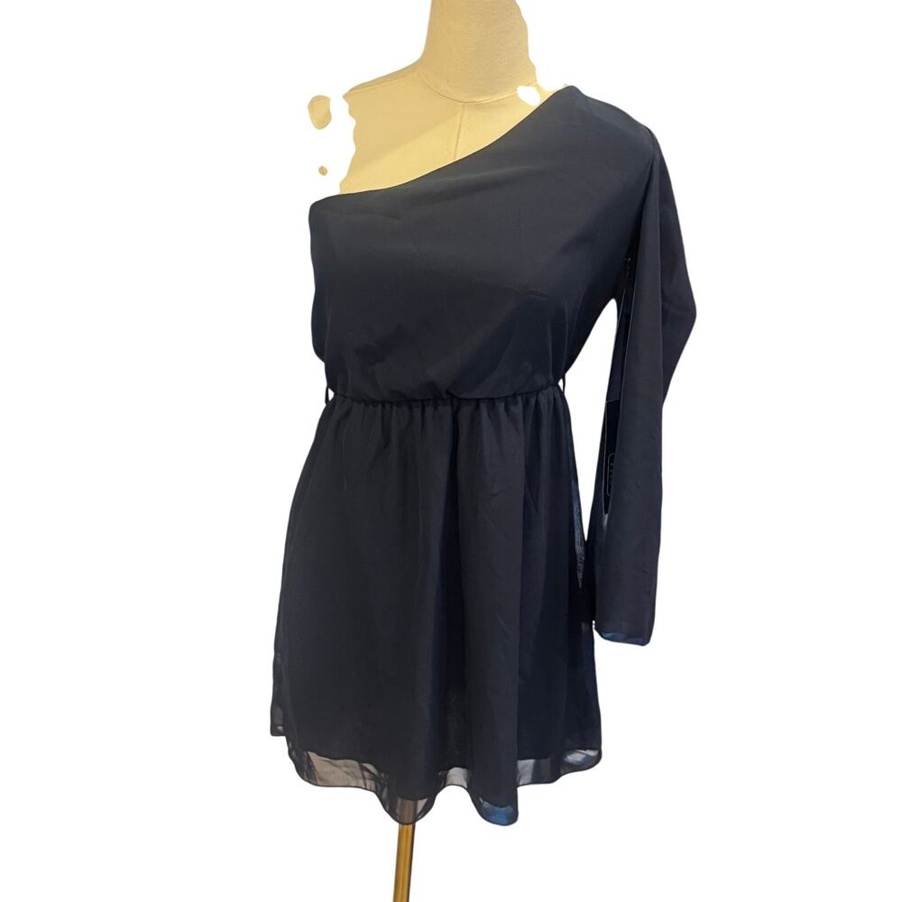 NWT Ali & Kris Charlotte Russe Navy One Shoulder Chiffon Mini Dress - Small